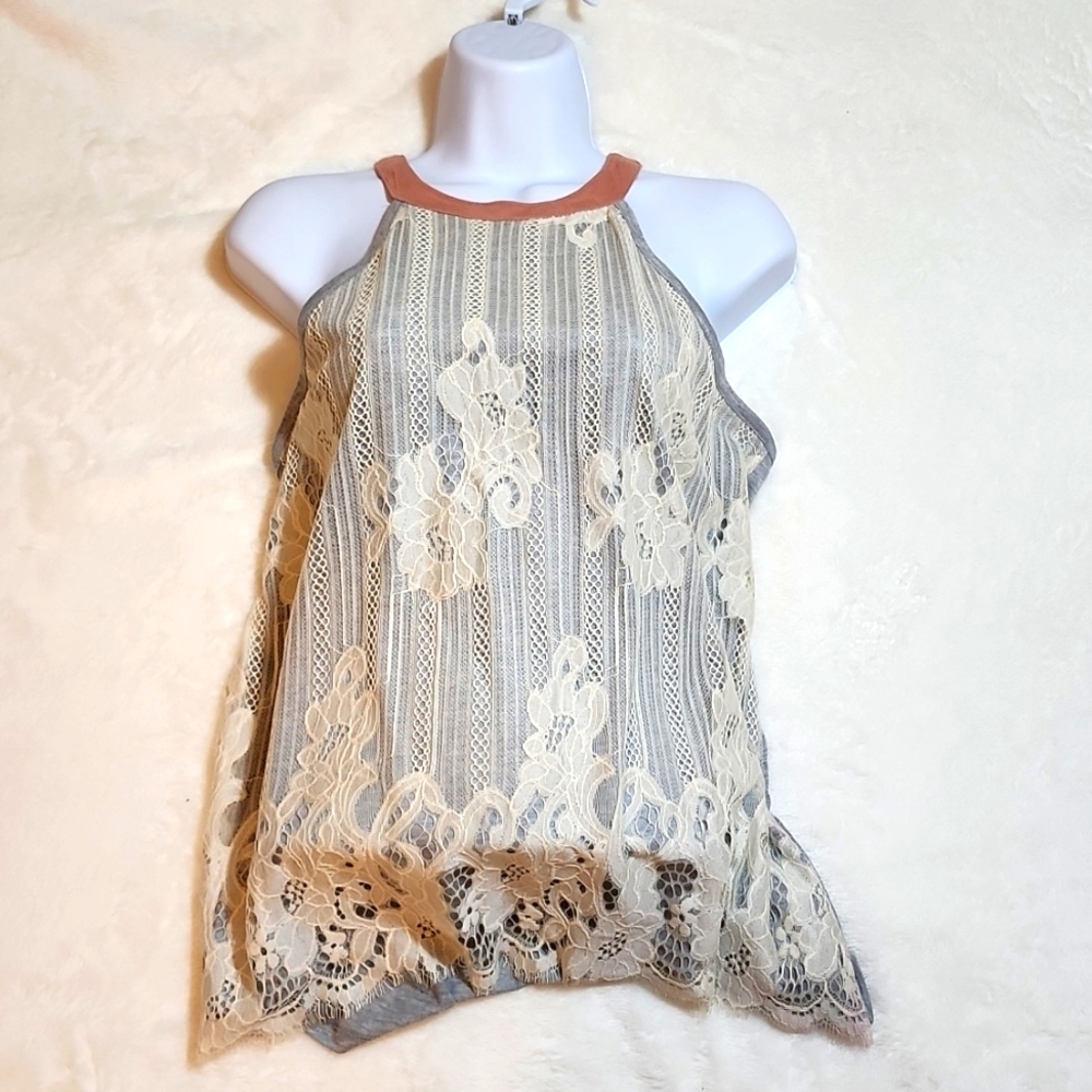 Hint of mint lace sleeveless top